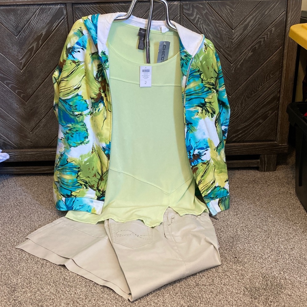 New Chico’s Zenergy Splash Floral Jacket, Travelers top and tan pants